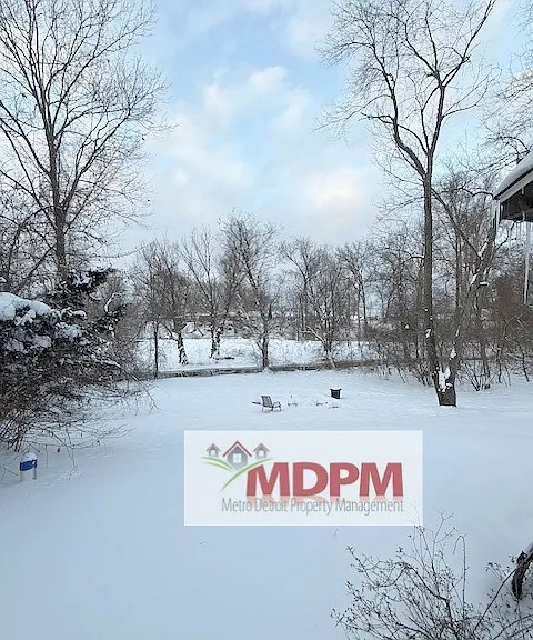 9726 Log Cabin Trl — Photo 5
