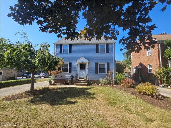 174 E 200th St, Euclid, OH 44119