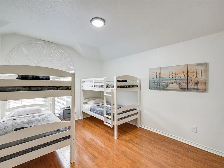 3913 Baywatch Dr — Photo 29