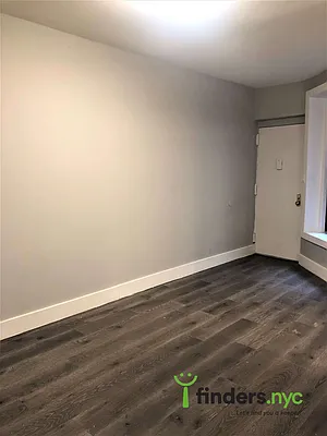 Rented by Clove Realty LLC | media 3