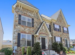 3020 Palatine Dr, Frederick, MD 21701