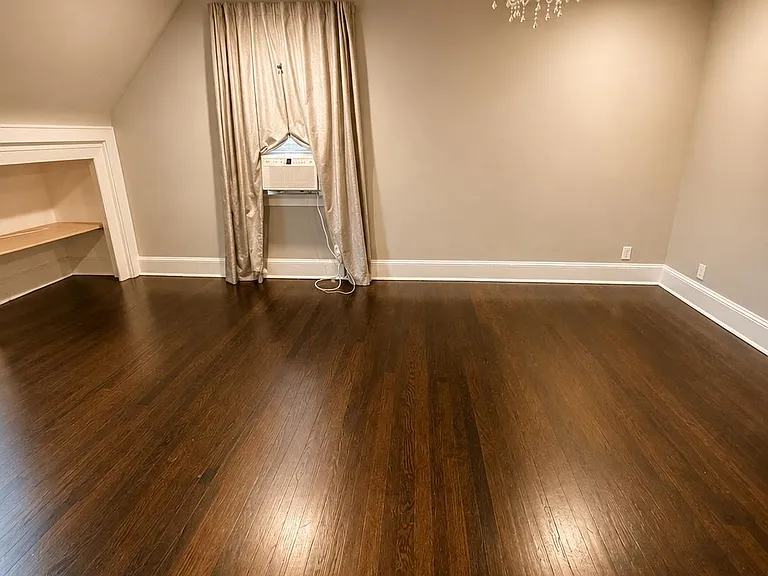 2100 Hillside Ave — Photo 8