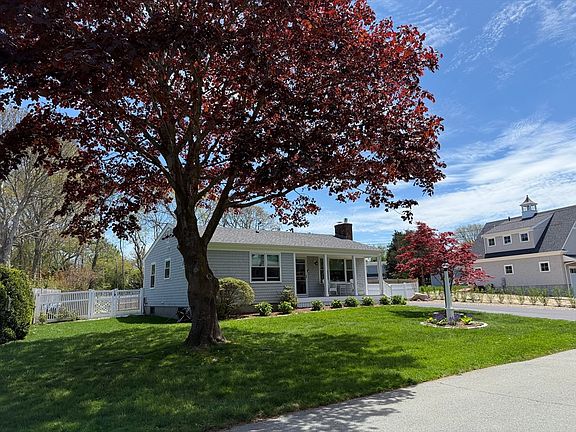 4th image of 6 Andrea Rd