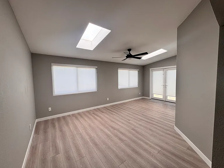 1770 Solana Gln — Photo 26