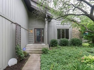 10974 Golf View Dr, Indianapolis, IN 46234