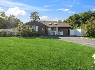 21 Larry Rd, Selden, NY 11784