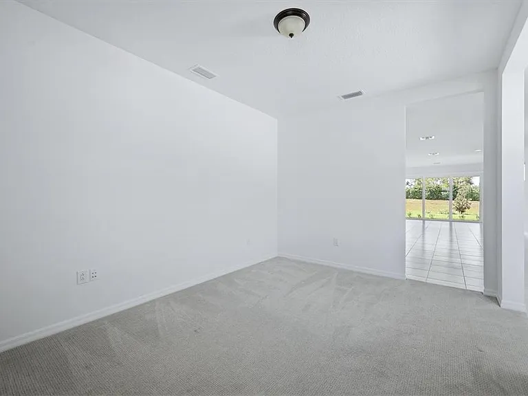 8113 Sternway Rd — Photo 25