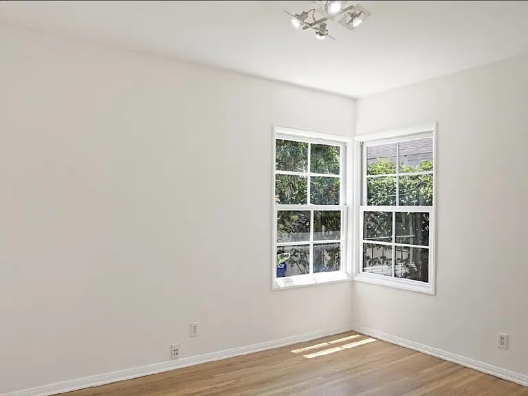 4085 Van Buren Pl — Photo 16