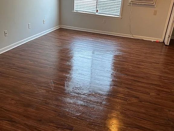 3rd image of 220 Walnut Hill Dr APT B11
