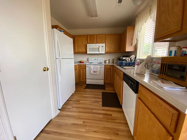 6374 Cache Dr — Photo 2