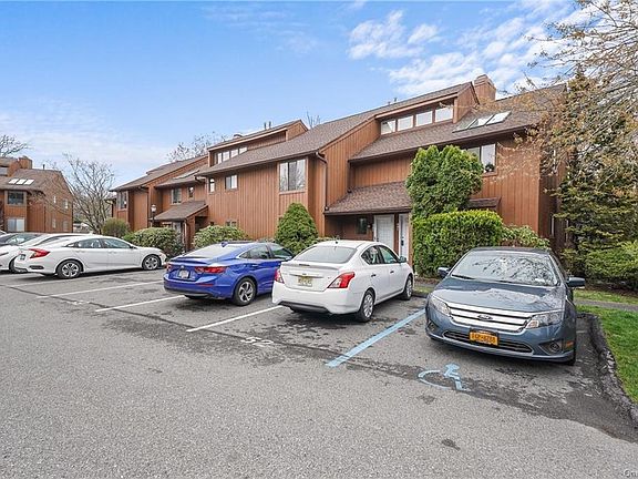 2nd image of 491 Panorama Dr