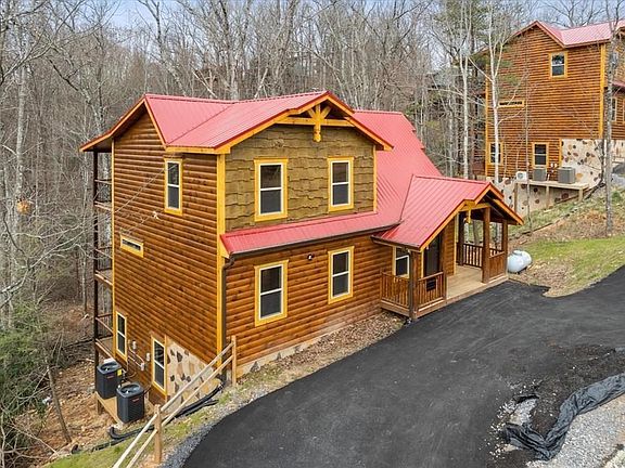 2nd image of 1914 Pine Ct Lot 606A