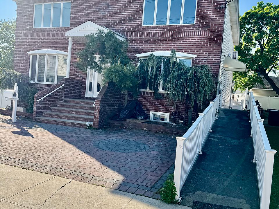 1st image of 124 Virginia Ave Unit 1