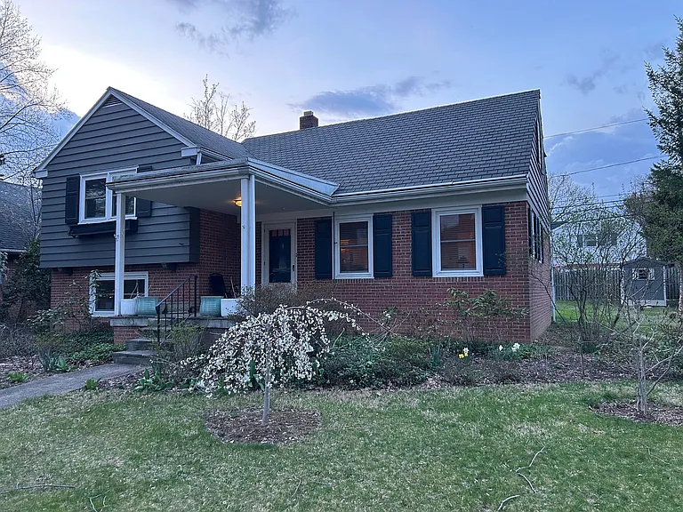 1409 Dauphin Ave — Photo 14