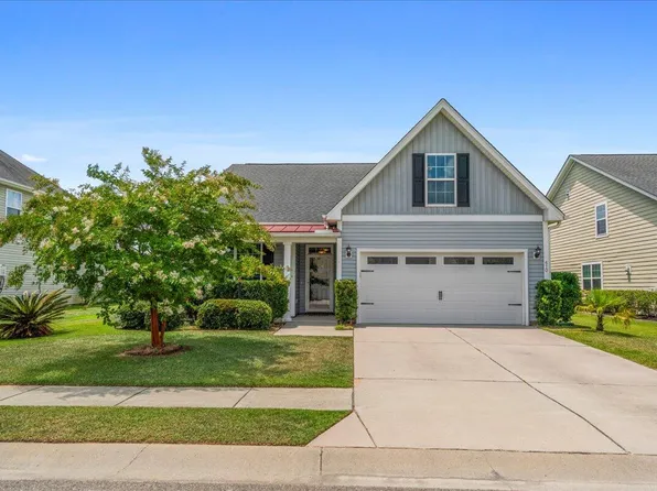 410 Topcrest Ln, Moncks Corner, SC 29461