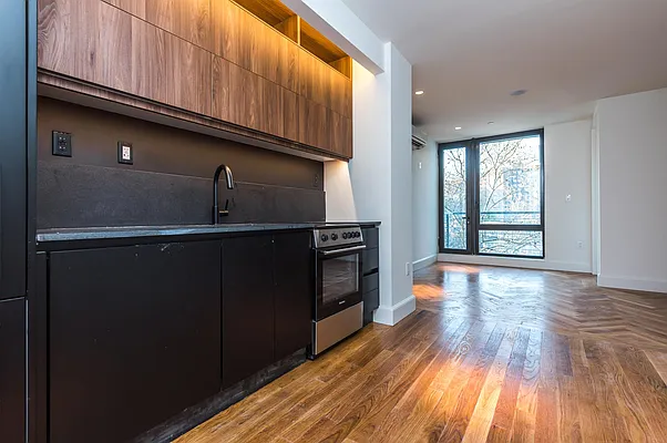 Rented by Nooklyn NYC LLC | media 27