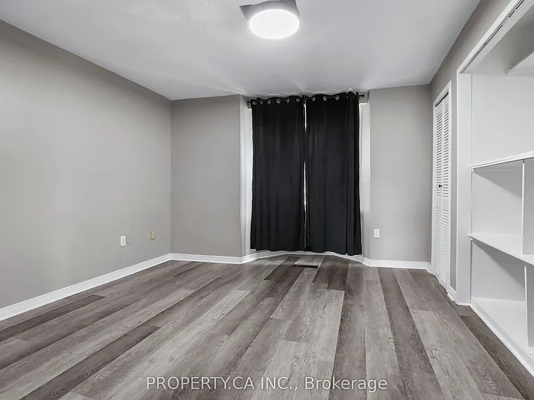 856 Weston Rd — Photo 15