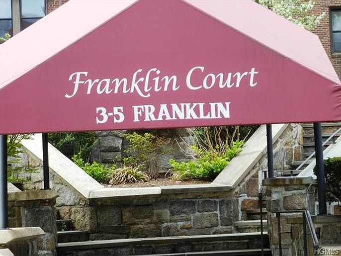 1st image of 3 Franklin Ave APT 4H