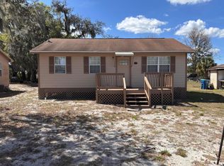 714 S Seminole Avenue, Fort Meade, FL 33841