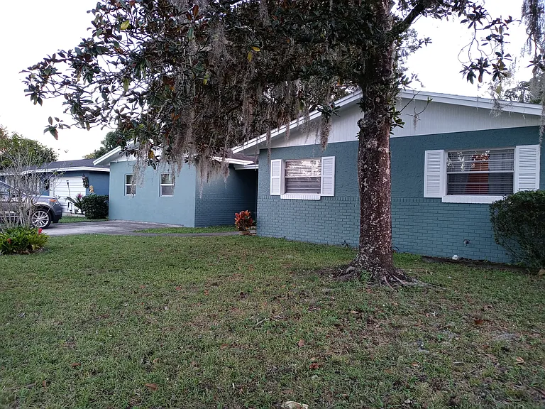 8212 Troxler Dr — Photo 15
