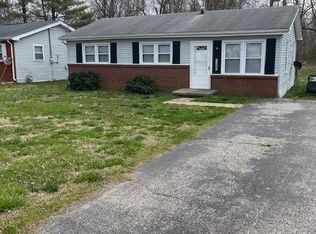 1132 Pepper Dr, Madisonville, KY 42431