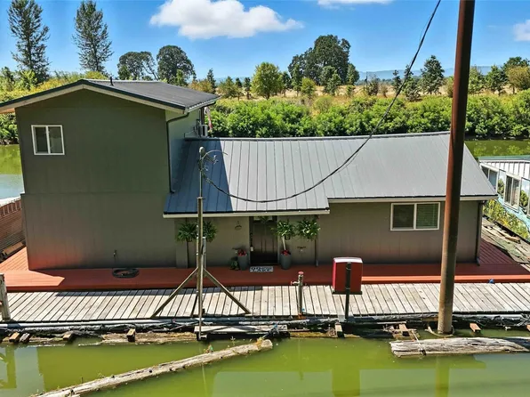 4911 NW 122nd Street #61, Vancouver, WA 98685