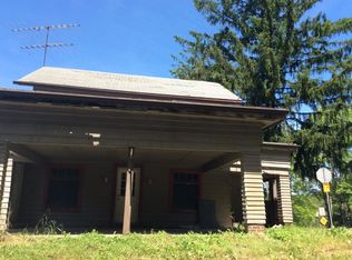 363 Airport Rd #C, Emlenton, PA 16373