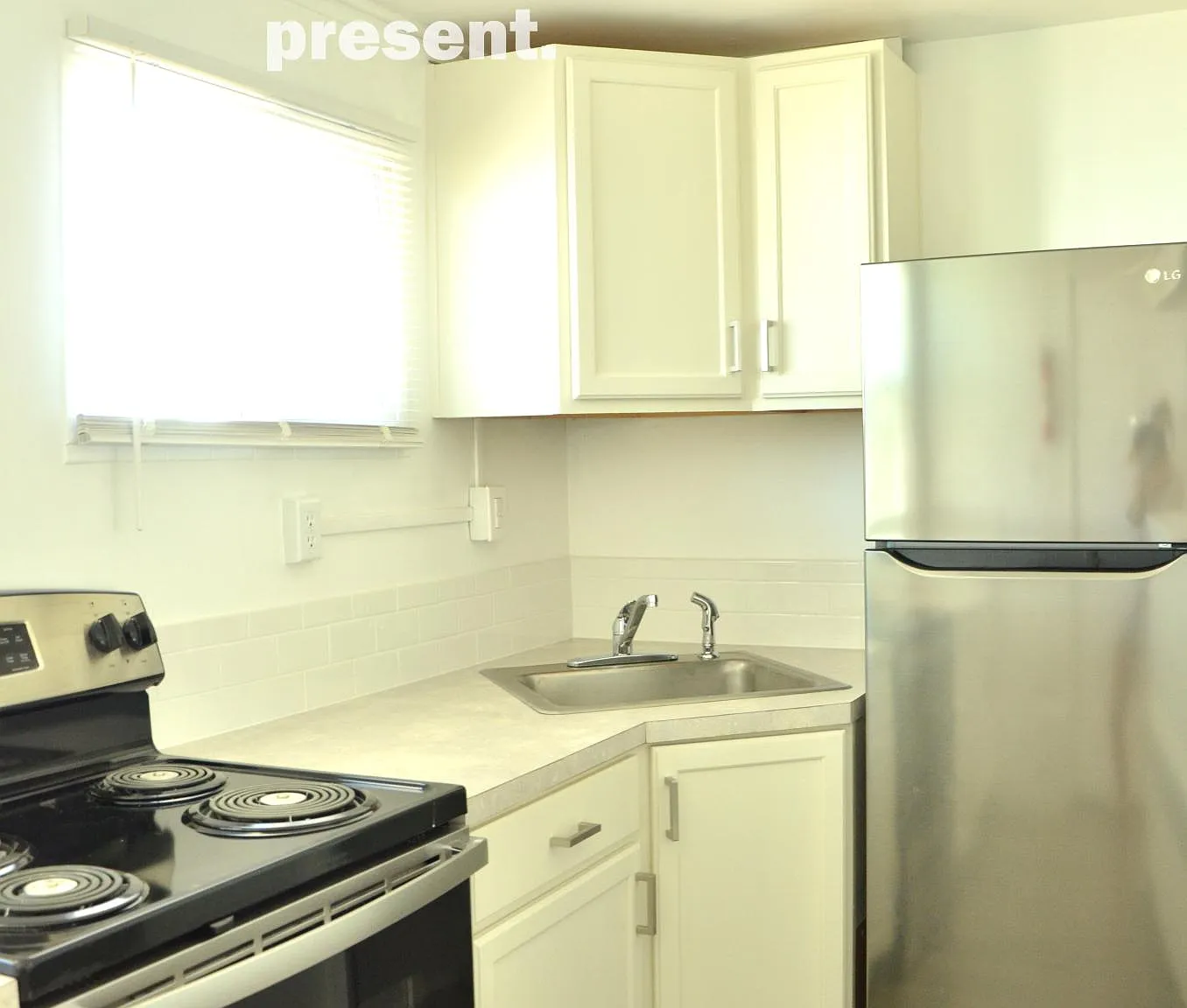 606 S Main St — Photo 1