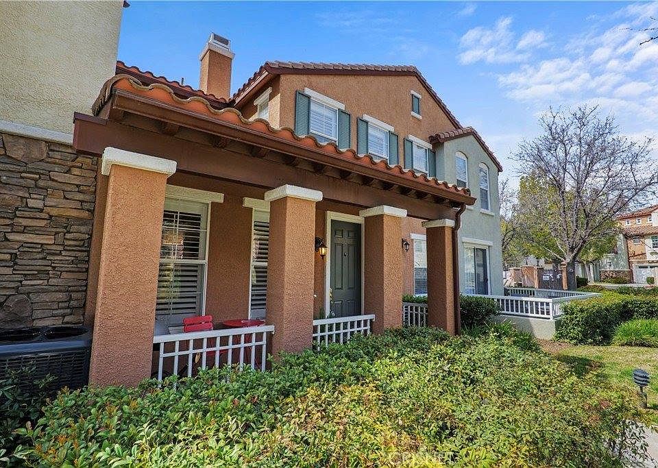 1st image of 28256 Canterbury Ct