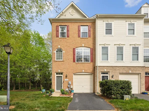 7545 Great Swan Ct, Alexandria, VA 22306