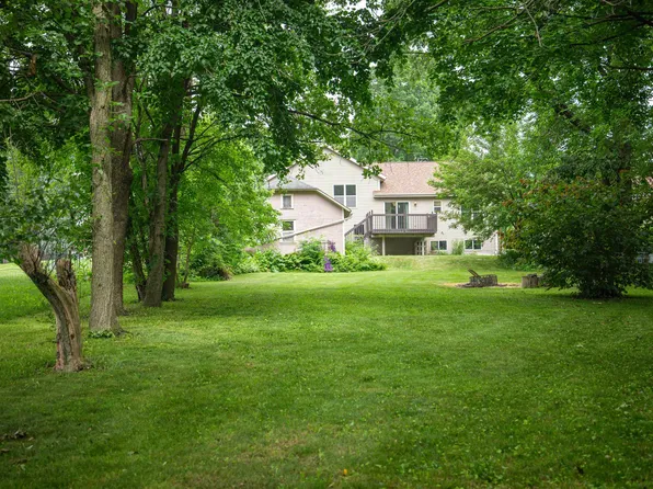 301 Lincoln Ave, Reeseville, WI 53579