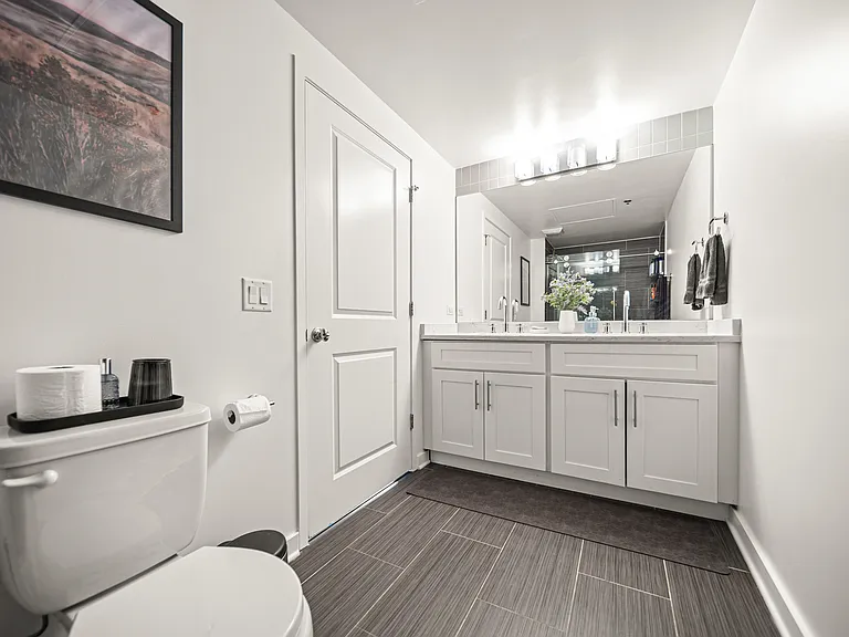 50 E 16th St #312 — Photo 11