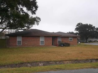 213 David St, Bridge City, TX 77611