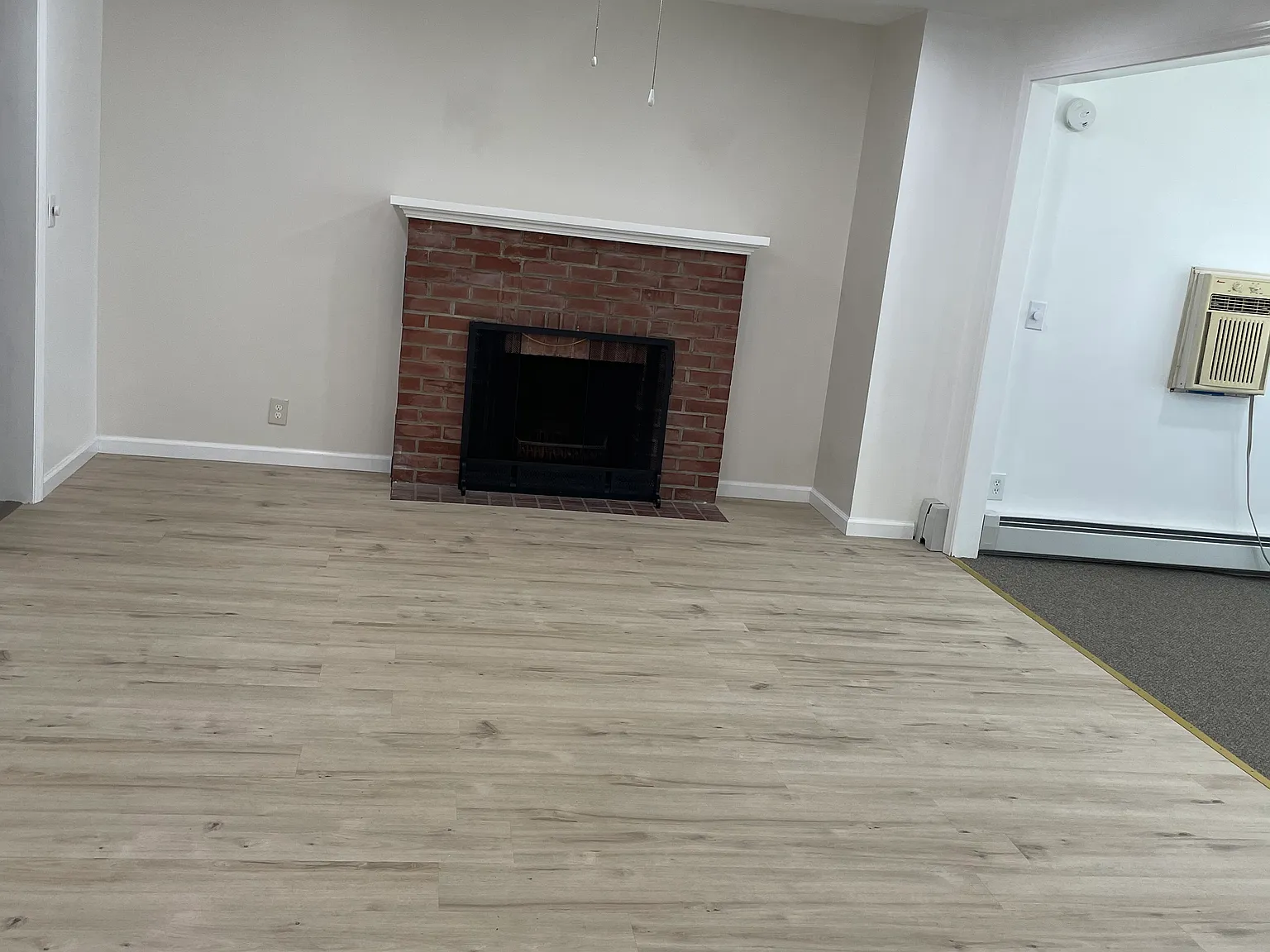 3 bed, 1004 sqft, $2,650 — Photo 1