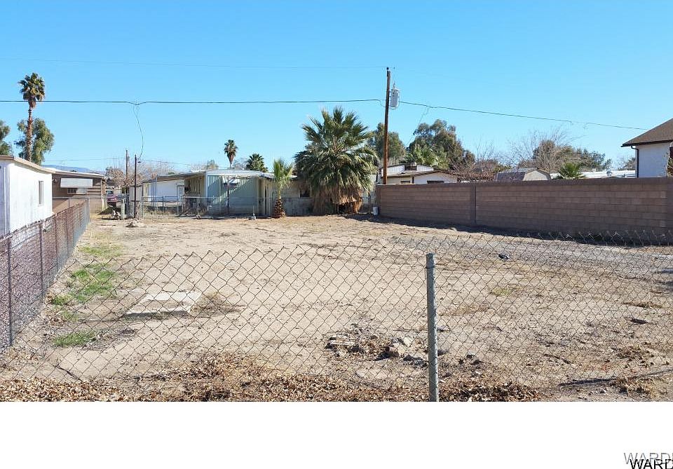 1st image of 7846 S Teal St