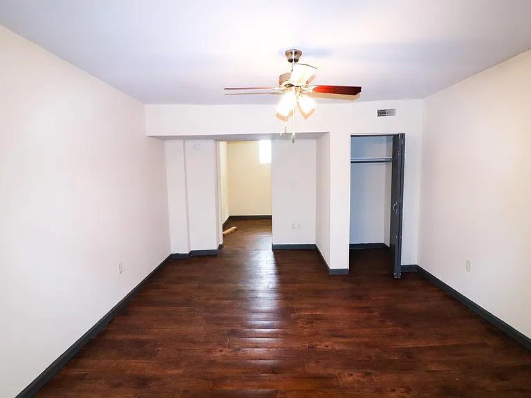 2720 Eden Avenue — Photo 7