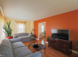 116 Brightside Ave, Pikesville, MD 21208