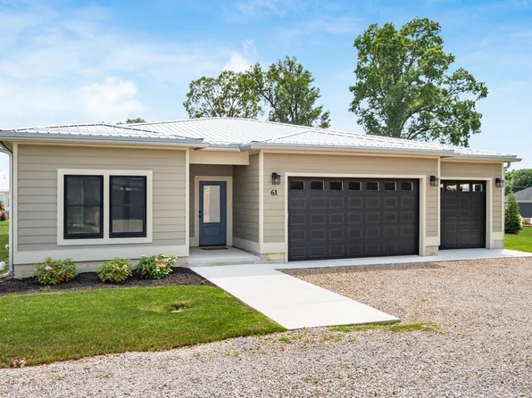 61 Lippert Ln, Buckeye Lake, OH 43008