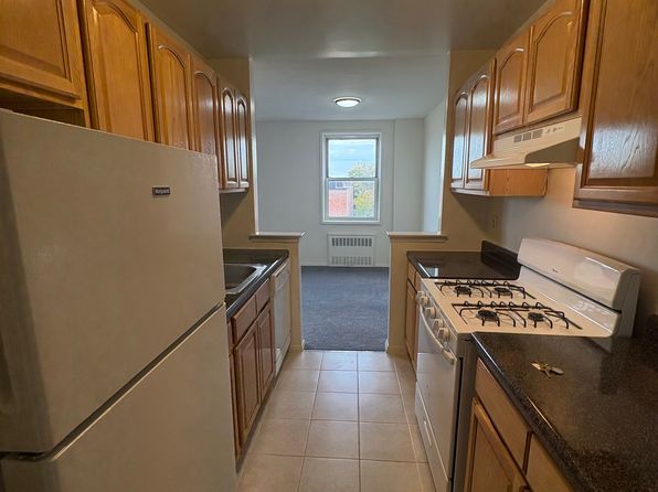 (undisclosed Address)