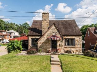 2 Mattys Dr, Pittsburgh, PA 15212