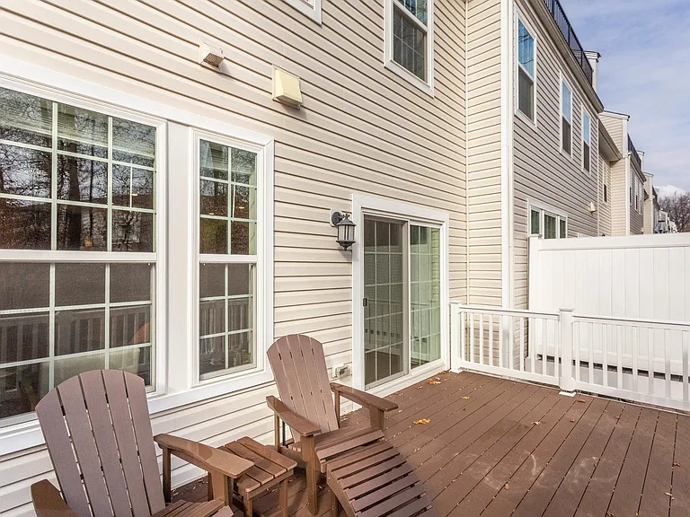 1295 Orchid Rd — Photo 42