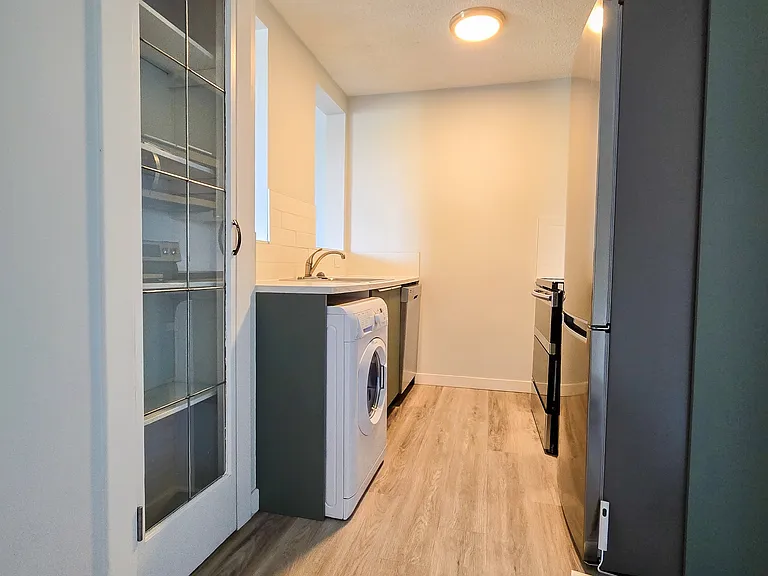 314 14th St NW — Photo 3