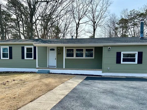 23 Dakota Trl, Browns Mills, NJ 08015