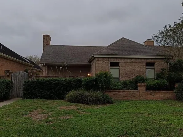 805 Parkview Cir, Harlingen, TX 78550