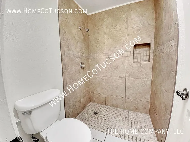 5243 N Stonehouse Pl — Photo 22