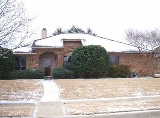 2222 Crystal Creek Ln, Garland, TX 75040