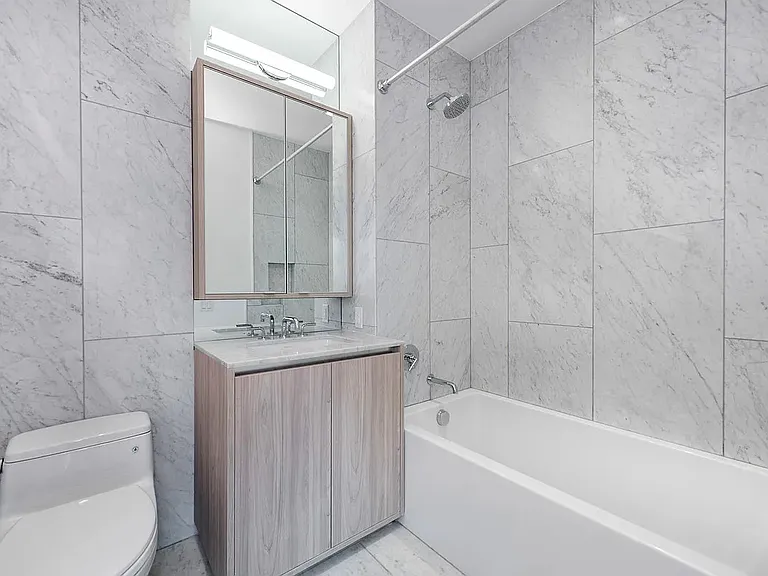11-51 47th Ave #5D — Photo 7