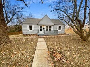 11601 E 58th Ter, Raytown, MO 64133