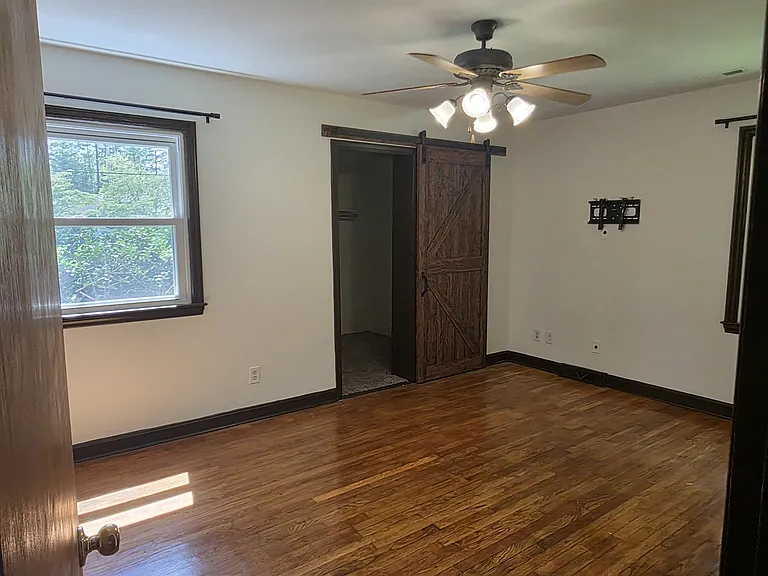 7307 Monaco Dr — Photo 14