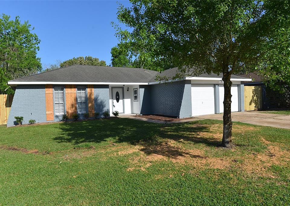 1st image of 5250 Appleblossom Ln